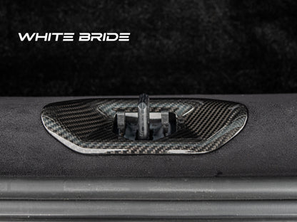 WHITE BRIDE ドライカーボン トランクキャッチ ガーニッシュ ［交換式］トヨタ GR SUPRA (A90)